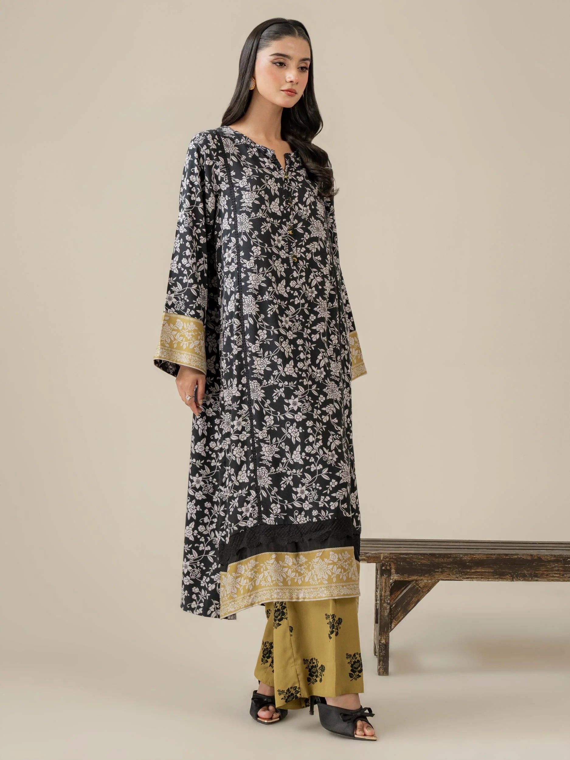 {{ product.title }} | Pakistani Clothes UK | Salenmore