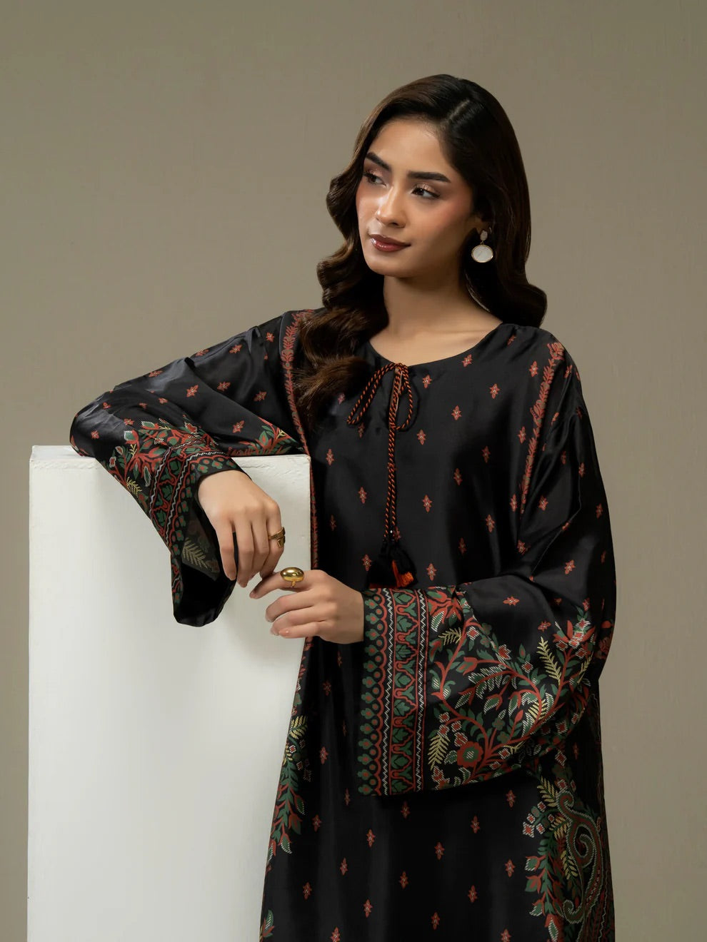 Salenmore | Limelight 2 Piece Printed Silk Suit – Black | Pret Collection | Pakistani Clothing UK – Pakistani women's wear | Salwar Kameez |
