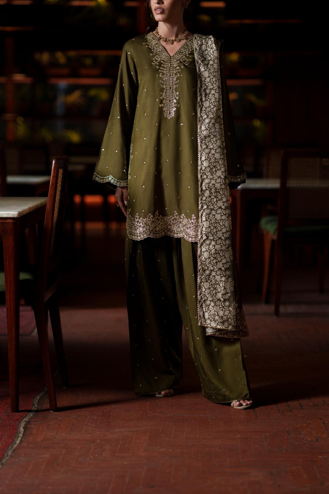 Casual Lite Luxury Festive Drop EALA Premium Silk Viscose 3 Piece Printed Dupatta Embroidered with Sequin Work and Lace for Modern Elegance