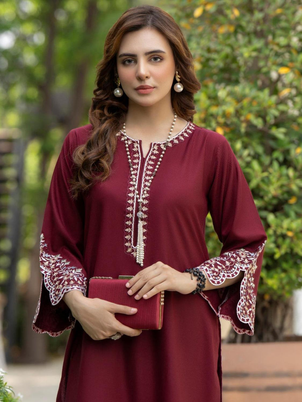 {{ product.title }} | Pakistani Clothes UK | Salenmore