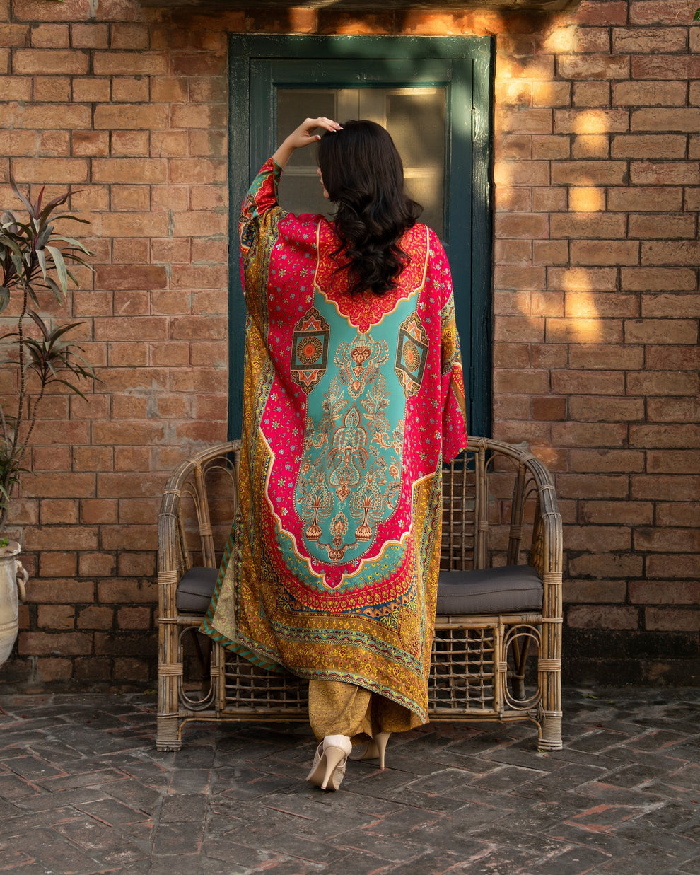 Karma 3 piece Kaftan Eliana Vibrant Printed Shamoz Silk 3PC Suit – Elegant Long Shirt with Dupatta & Trouser
Inner included