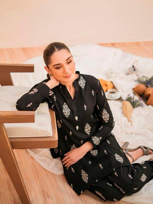 {{ product.title }} | Pakistani Clothes UK | Salenmore