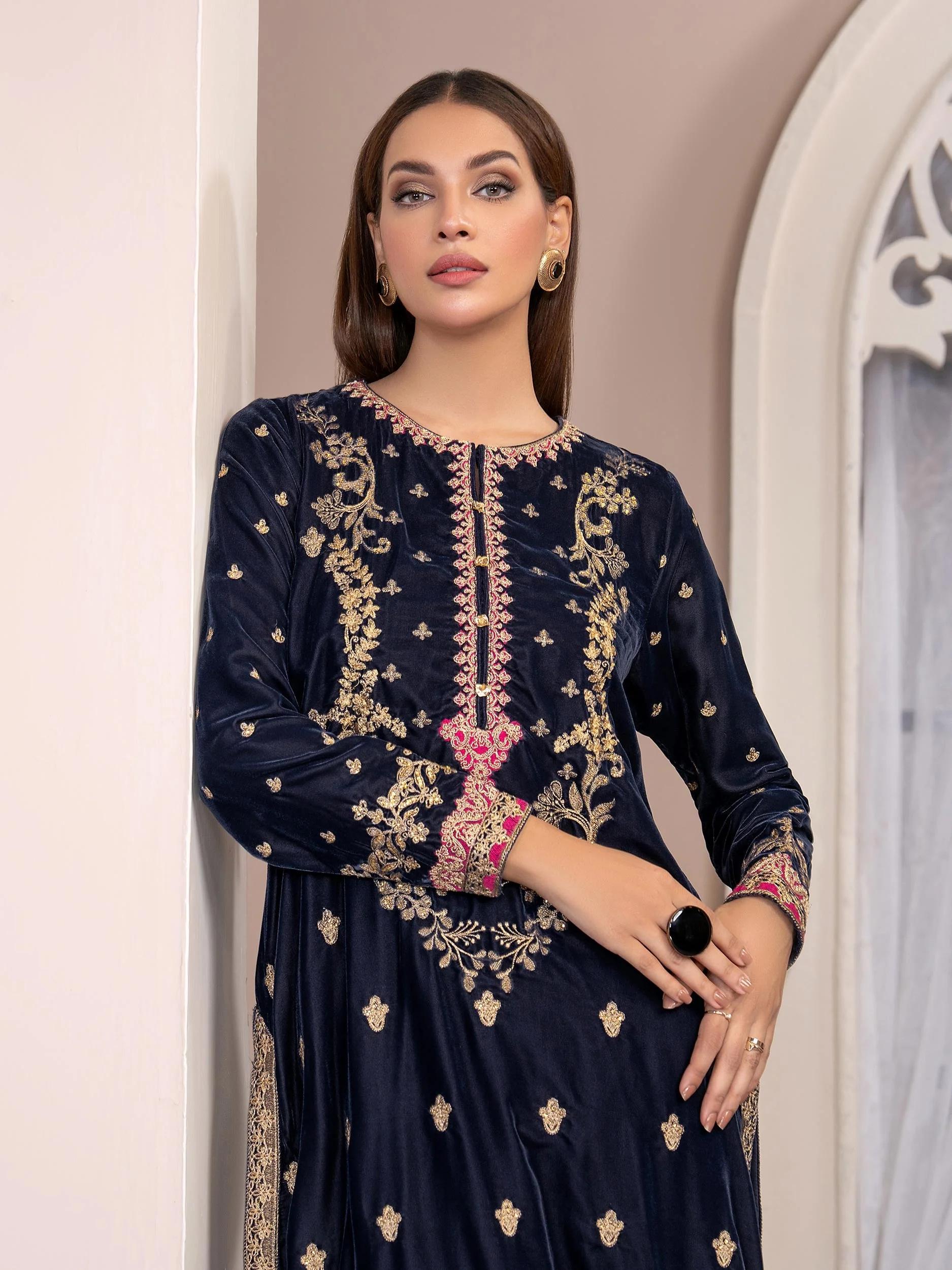 {{ product.title }} | Pakistani Clothes UK | Salenmore