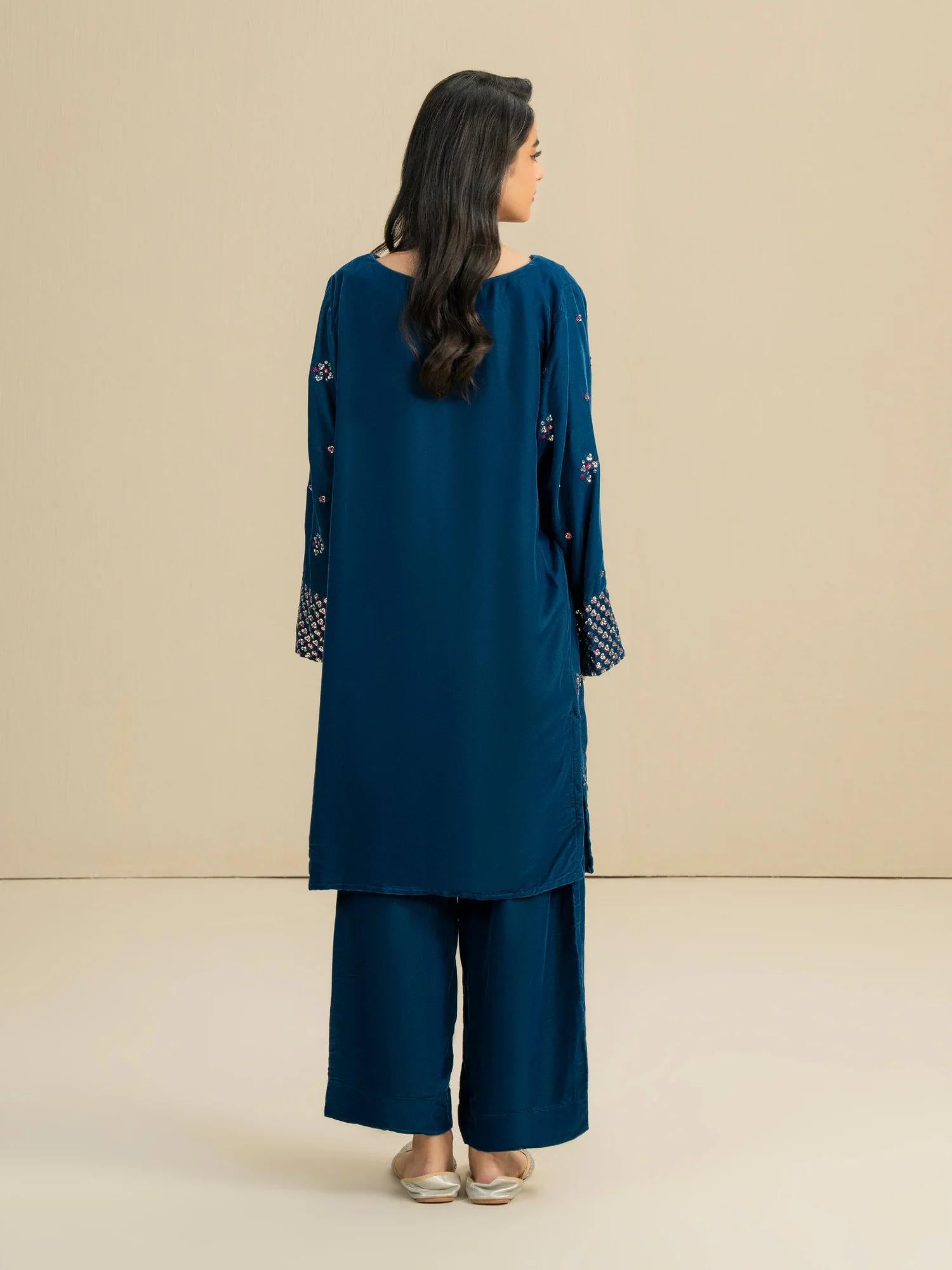 {{ product.title }} | Pakistani Clothes UK | Salenmore