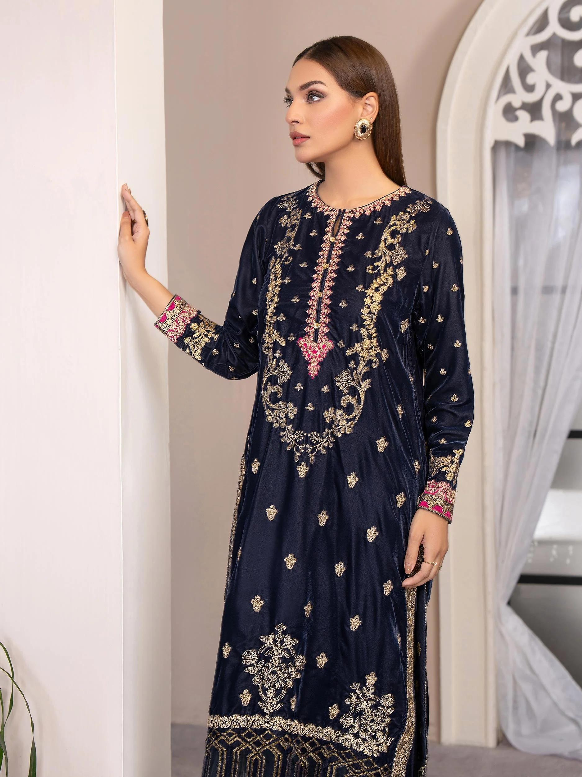 {{ product.title }} | Pakistani Clothes UK | Salenmore