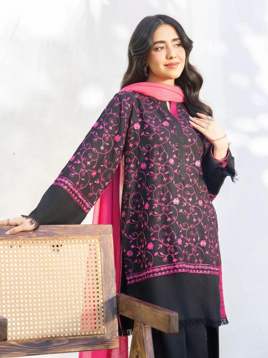 {{ product.title }} | Pakistani Clothes UK | Salenmore