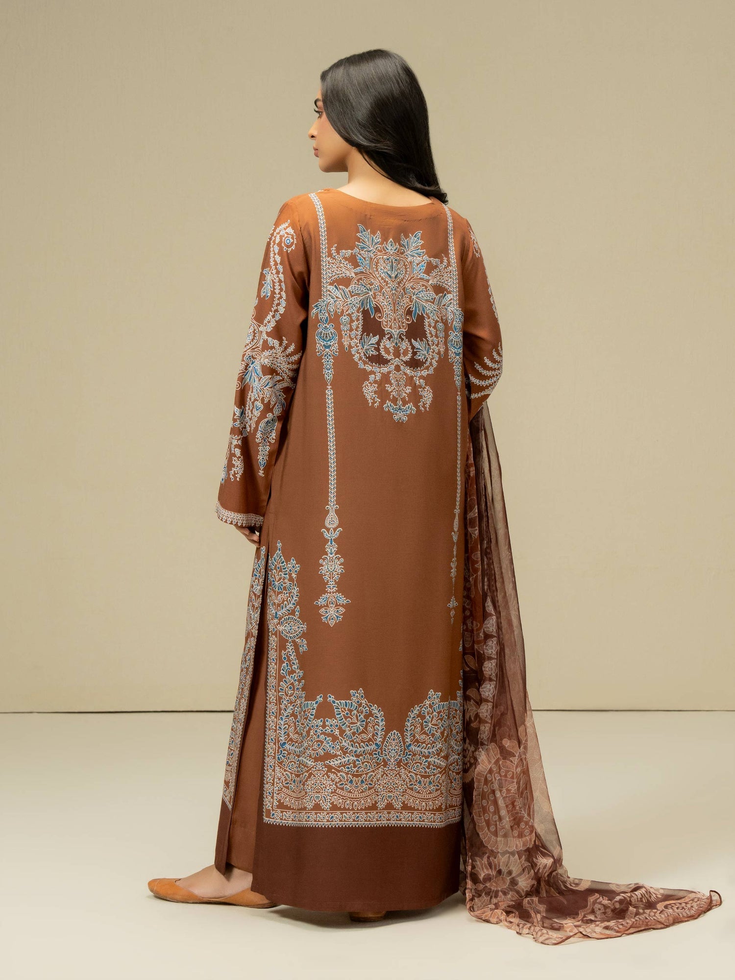 Salenmore | Limelight 3 Piece Printed Linen Suit with Chiffon Dupatta – Brown | Winter Pret Collection | Pakistani Clothing UK – Pakistani women's wear | Salwar Kameez |