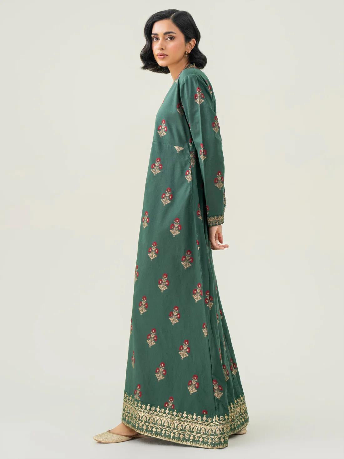 Limelight 1 Piece Green Jacquard Pishwas with Gotta Detailing