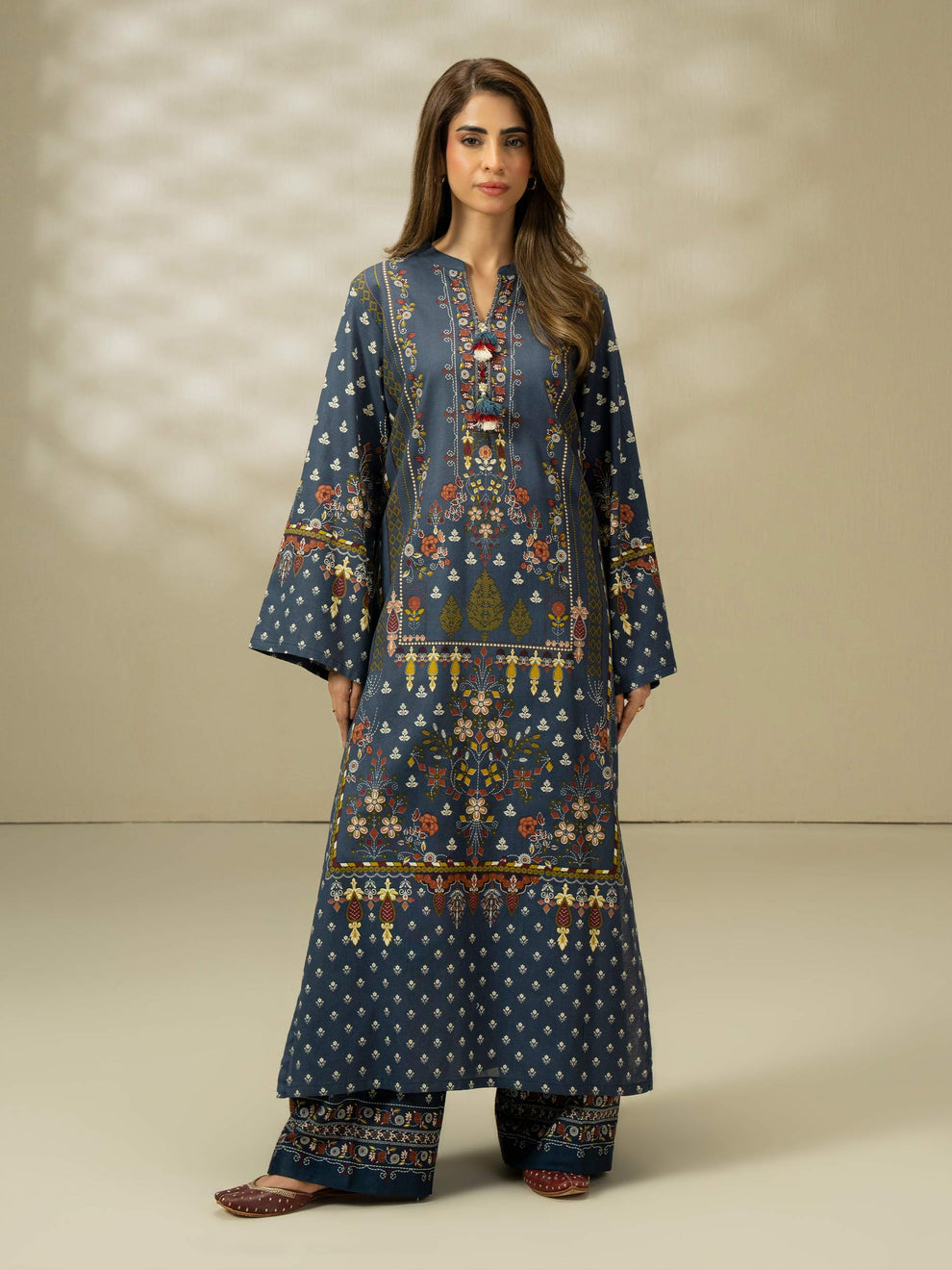 Limelight 2 Piece Printed Slub Khaddar Suit – Navy | Winter Pret Collection | Pakistani Clothing UK