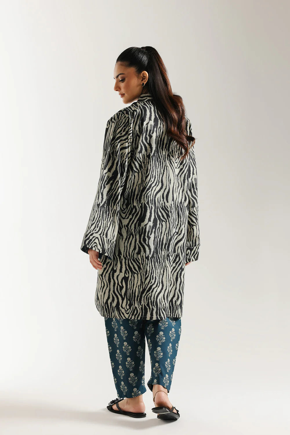 Ethnic 2 piece A-line pointed collar flared sleeves and Shalwar