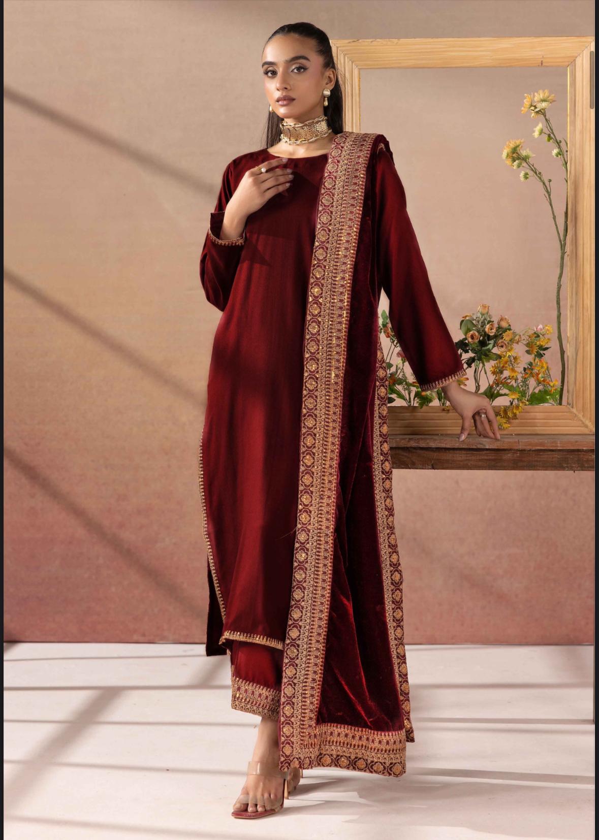 Salenmore | Amor by Simrans Dhanak Embroidered 3 Piece Suit with Velvet Shawl – Pakistani women's wear | |
