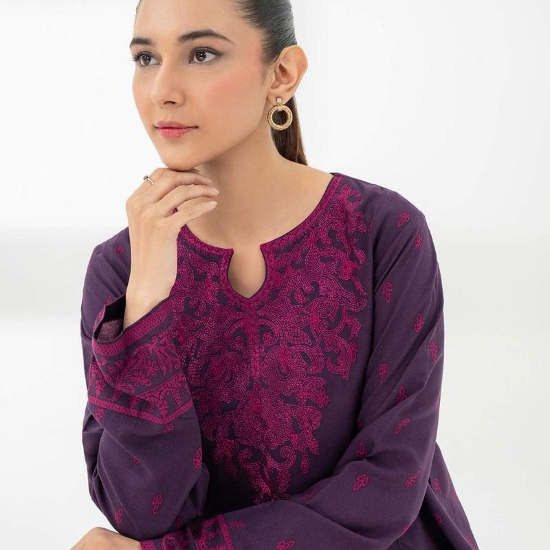 {{ product.title }} | Pakistani Clothes UK | Salenmore