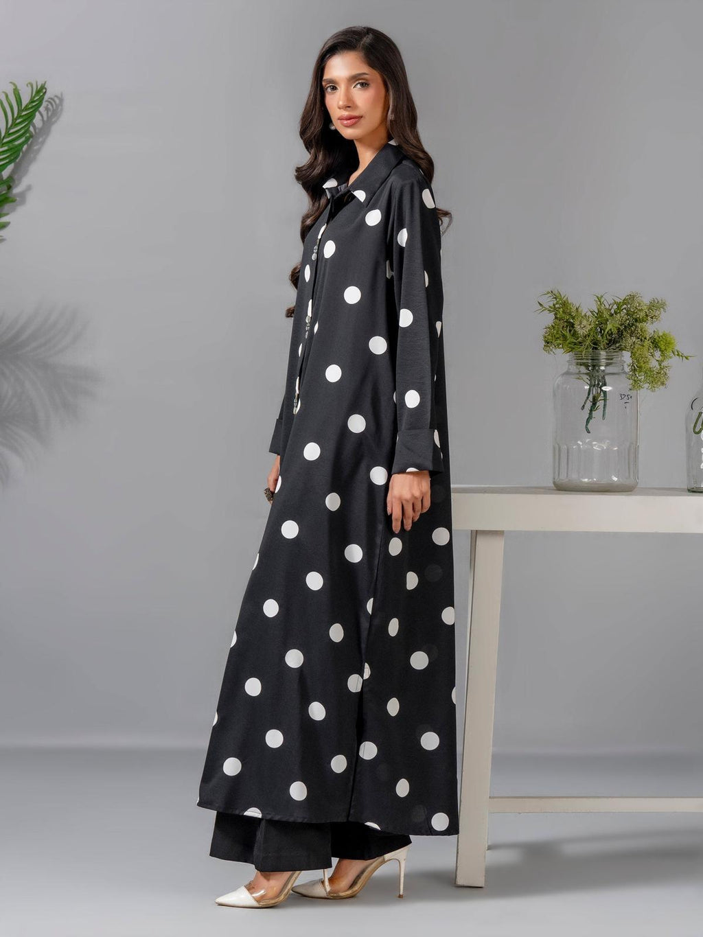 {{ product.title }} | Pakistani Clothes UK | Salenmore