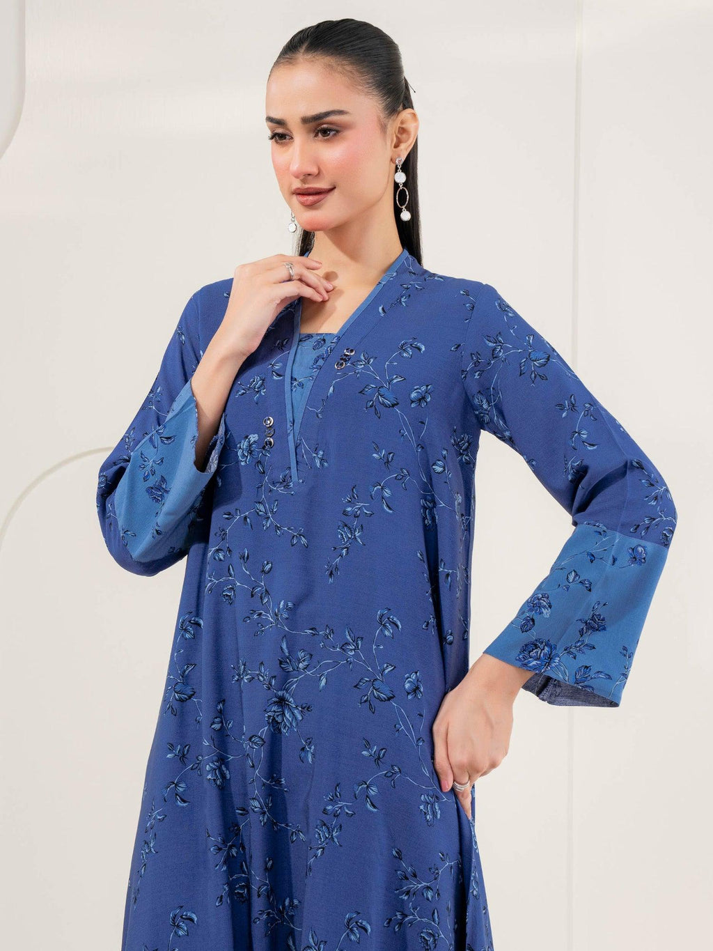 {{ product.title }} | Pakistani Clothes UK | Salenmore