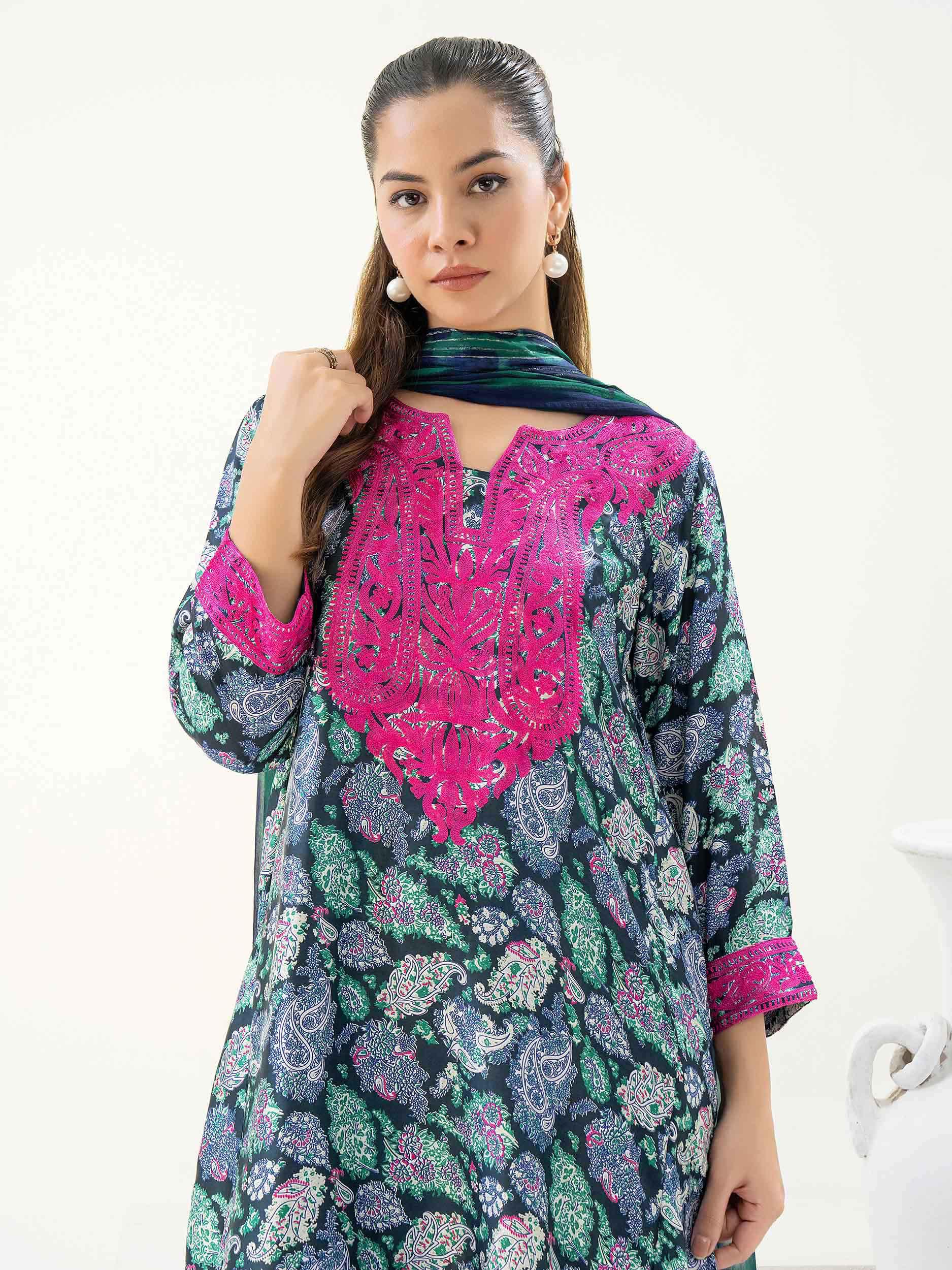{{ product.title }} | Pakistani Clothes UK | Salenmore