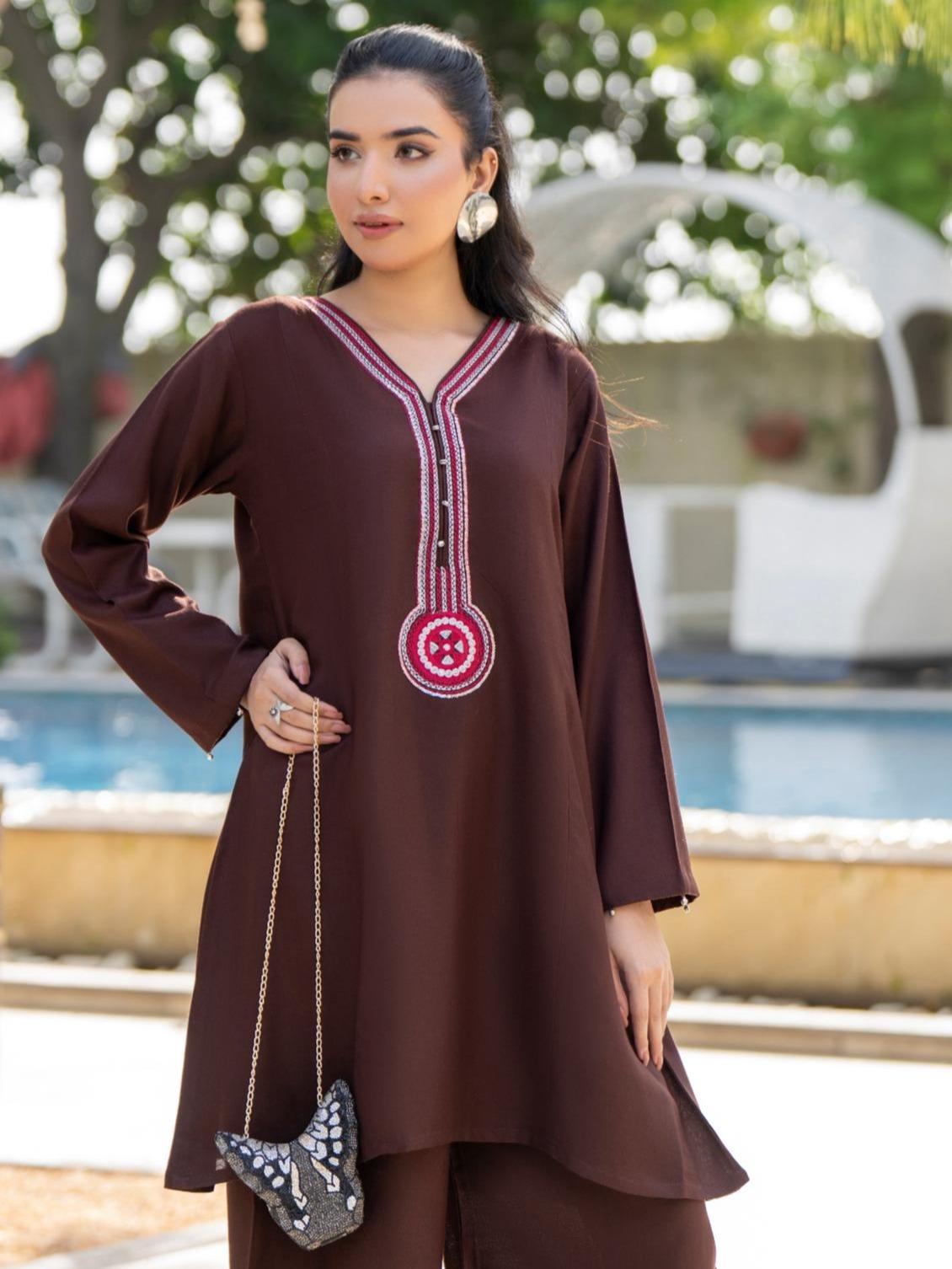 Zaaria Rang E elegance 2 piece a-line Embroidered Dhanak co ord set by raniyah