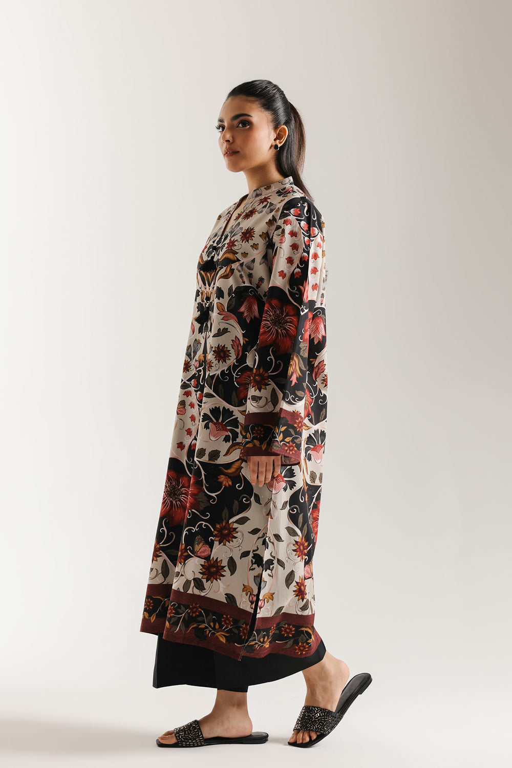 Ethnic 2-piece stitched suit in Antique White with printed shirt and black trousers